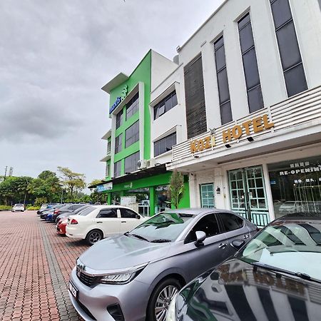 Kozi Hotel - Danga Bay Johor Bahru Buitenkant foto
